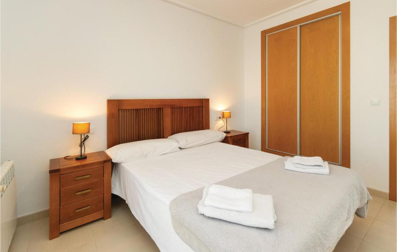 2 Bedroom Amazing Apartment In Roldan Los Tomases Exterior foto